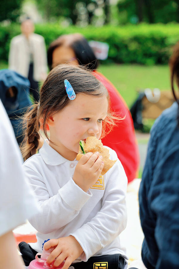 自然探索日 · 母亲节,南通民办惠立幼儿园